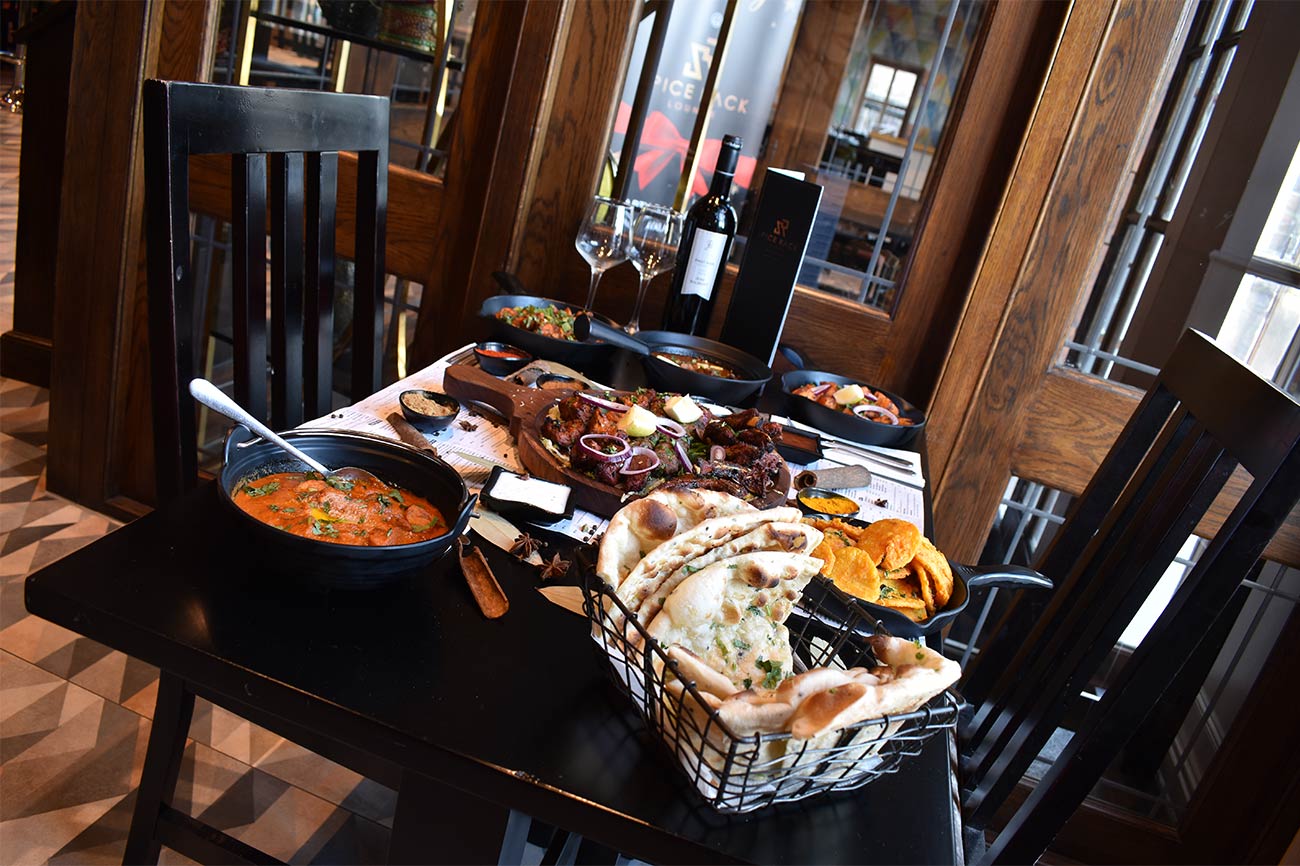 Gallery Spice Rack Lounge