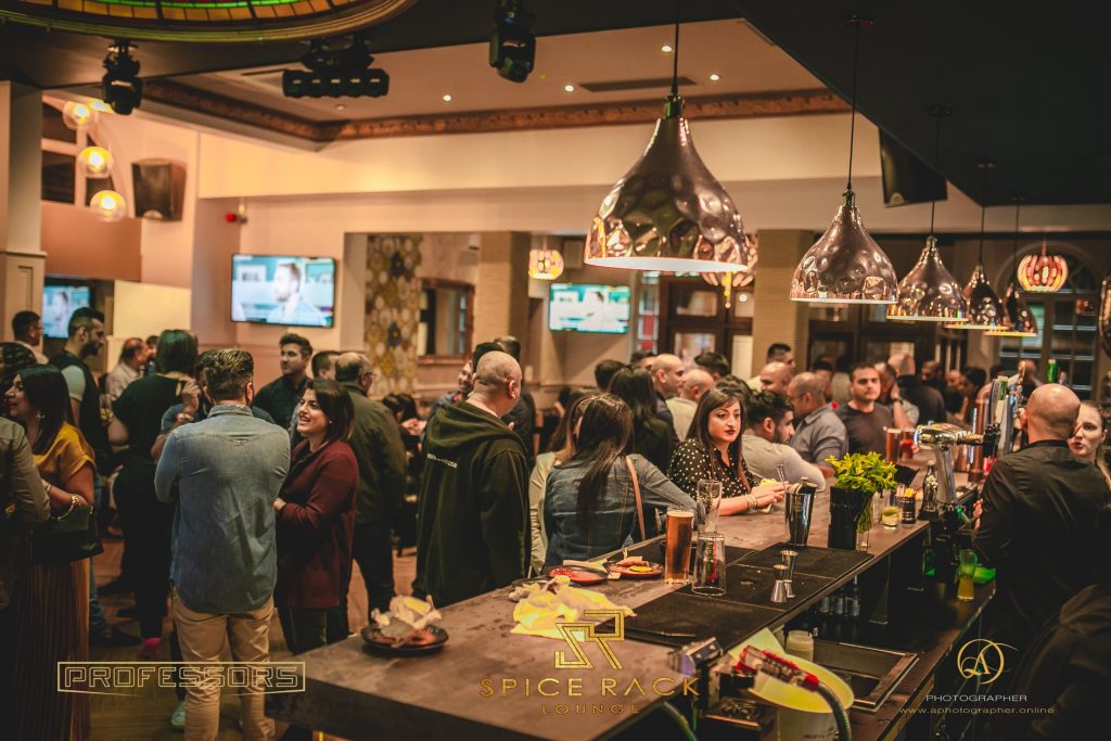 Gallery Spice Rack Lounge