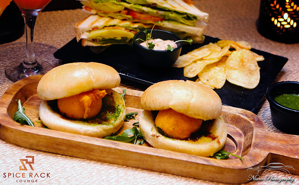 Gallery Spice Rack Lounge